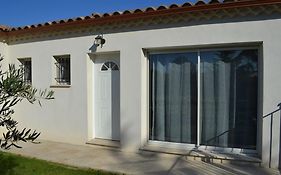 Joli appartement au calme entre Nîmes et Avignon